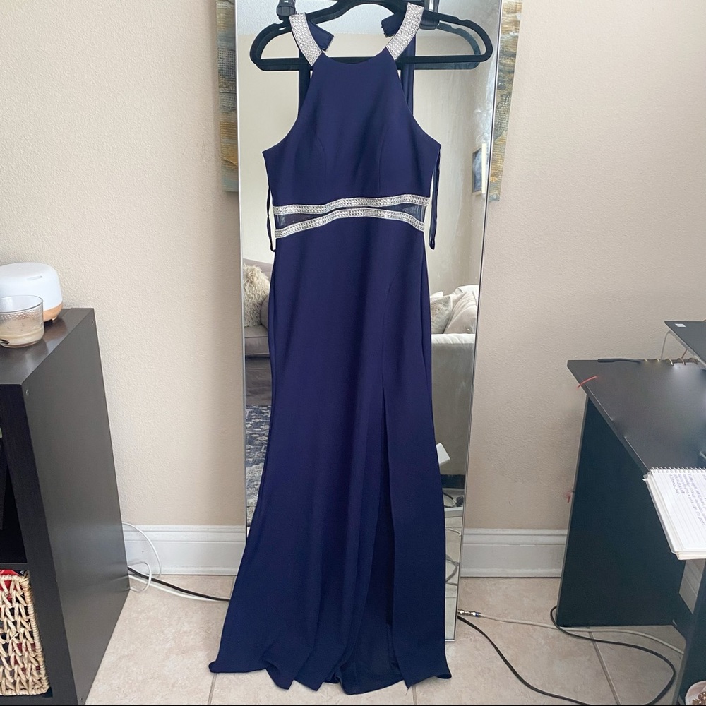 Women’s formal dress